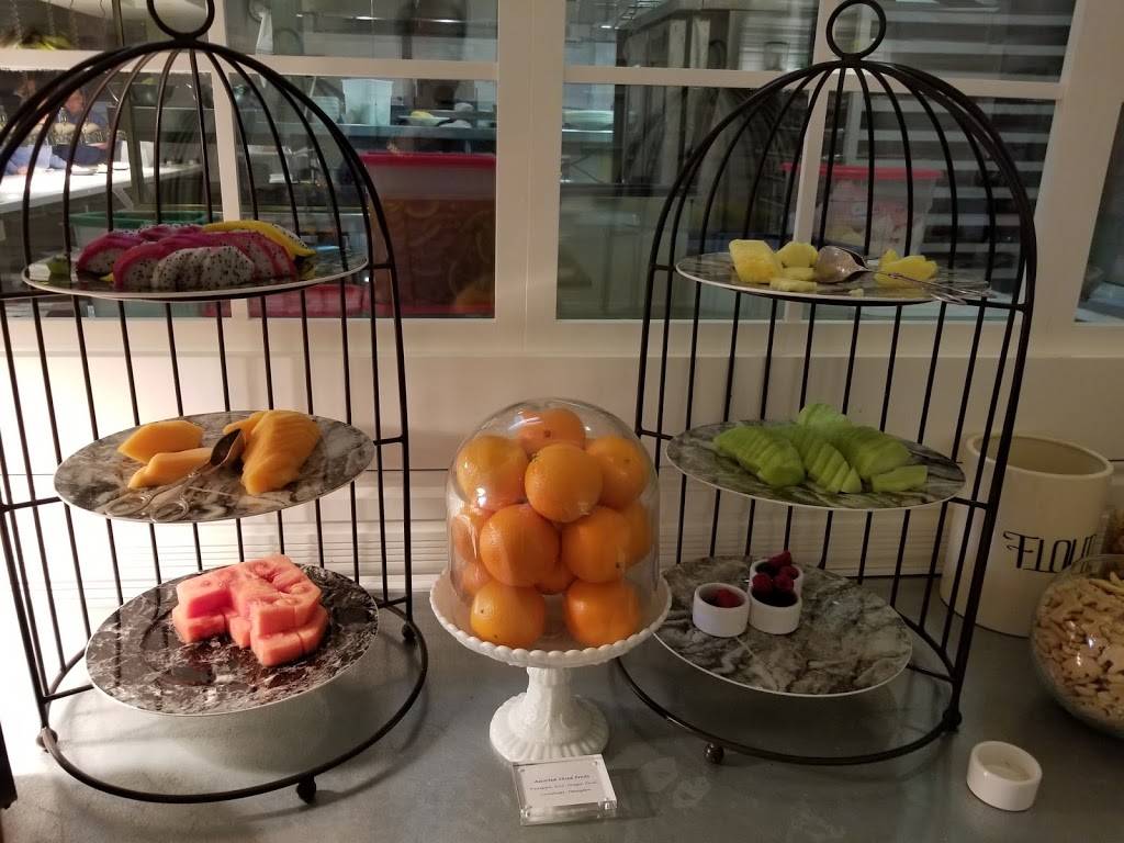 Entyse Bistro | restaurant | 1700 Tysons Blvd, McLean, VA 22102, USA | 7037443999 OR +1 703-744-3999