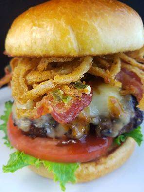 James Joyce Irish Pub & Eatery | restaurant | 1724 E 8th Ave, Tampa, FL 33605, USA | 8132471896 OR +1 813-247-1896