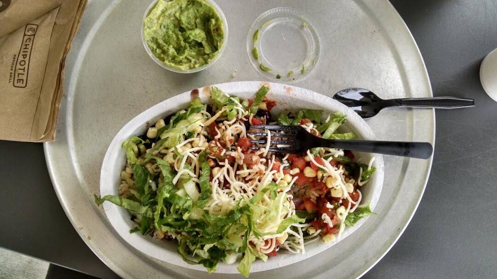 Chipotle Mexican Grill | restaurant | 790 Skymarks Dr Ste 101, Jacksonville, FL 32218, USA | 9047573900 OR +1 904-757-3900