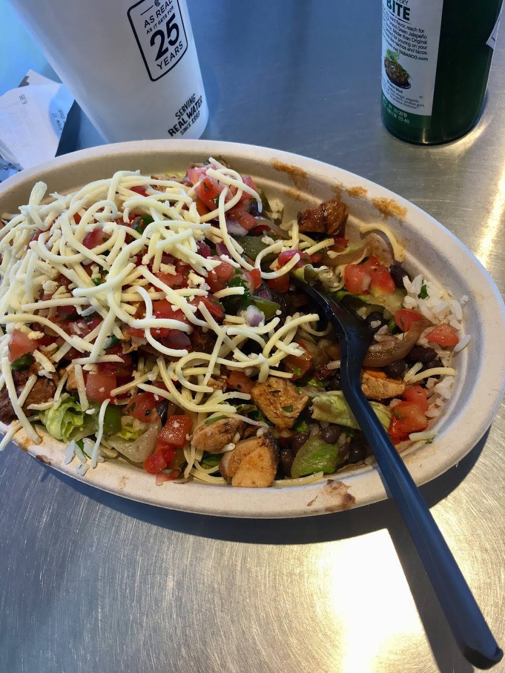 Chipotle Mexican Grill | restaurant | 3055 N Campbell Ave #183, Tucson, AZ 85719, USA | 5203251261 OR +1 520-325-1261