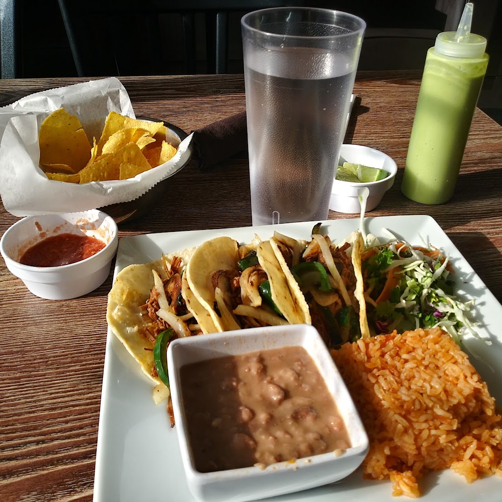 OMG COCINA TEX-MEX | restaurant | 302 N Crawford St, Denton, TX 76209, USA | 9404350318 OR +1 940-435-0318