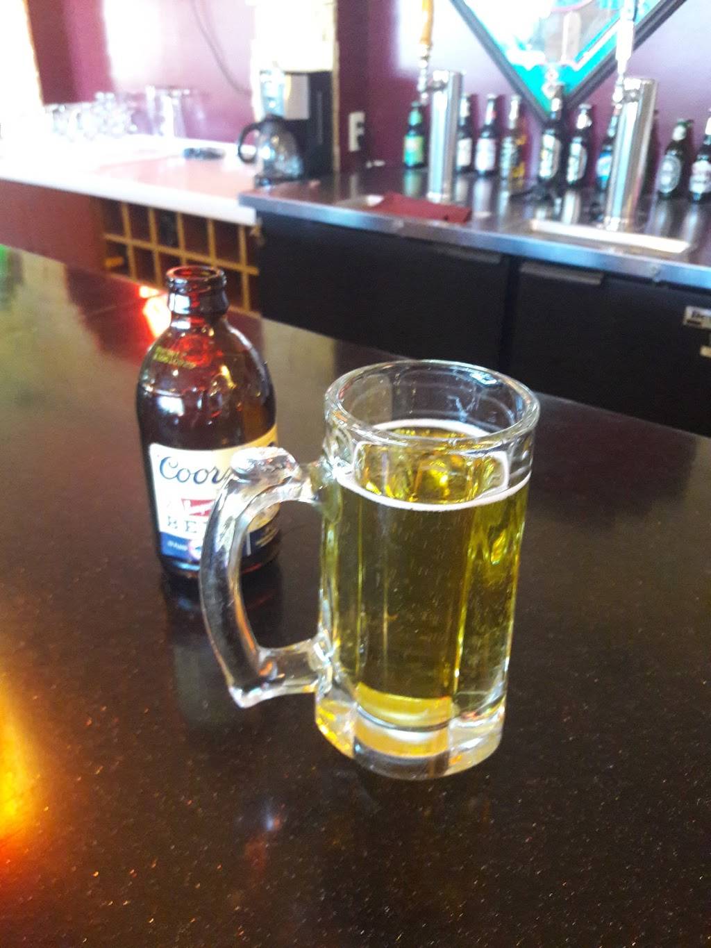 Golden Lantern | restaurant | 2990 Churn Creek Rd, Redding, CA 96002, USA | 5302221166 OR +1 530-222-1166