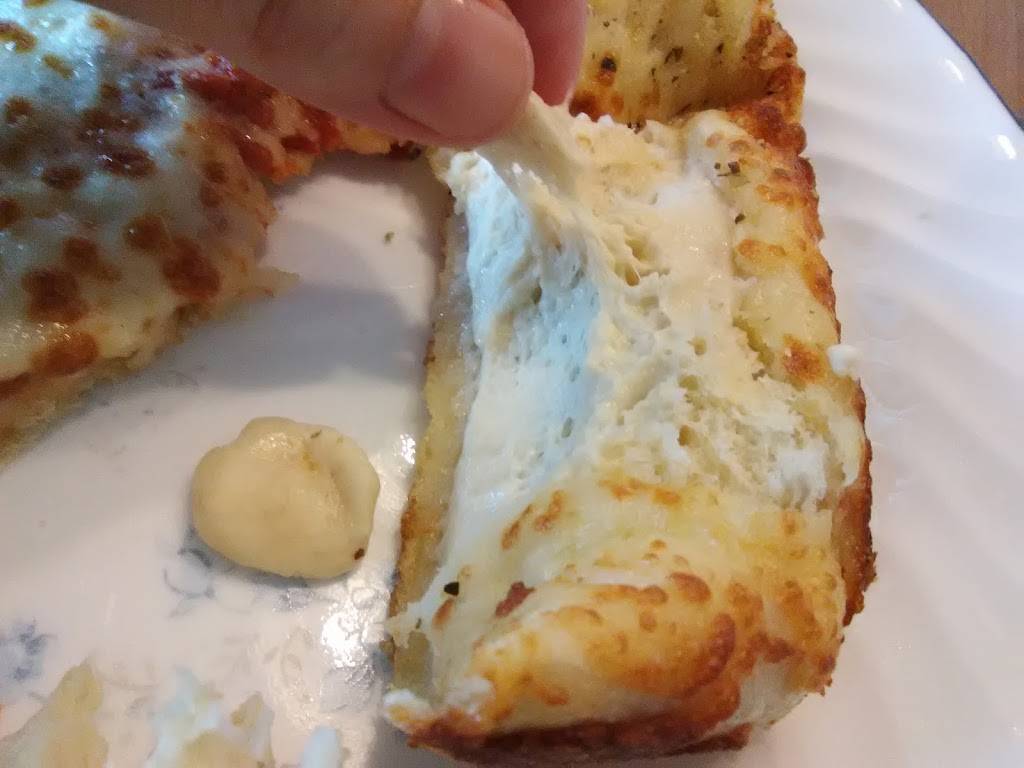 Little Caesars Pizza | meal takeaway | 4123 US-411, Madisonville, TN 37354, USA | 4235459560 OR +1 423-545-9560