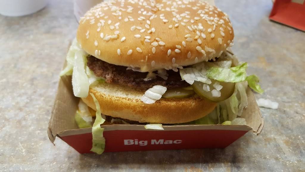 McDonalds | cafe | 3606 S US Hwy 41, Terre Haute, IN 47802, USA | 8122321010 OR +1 812-232-1010