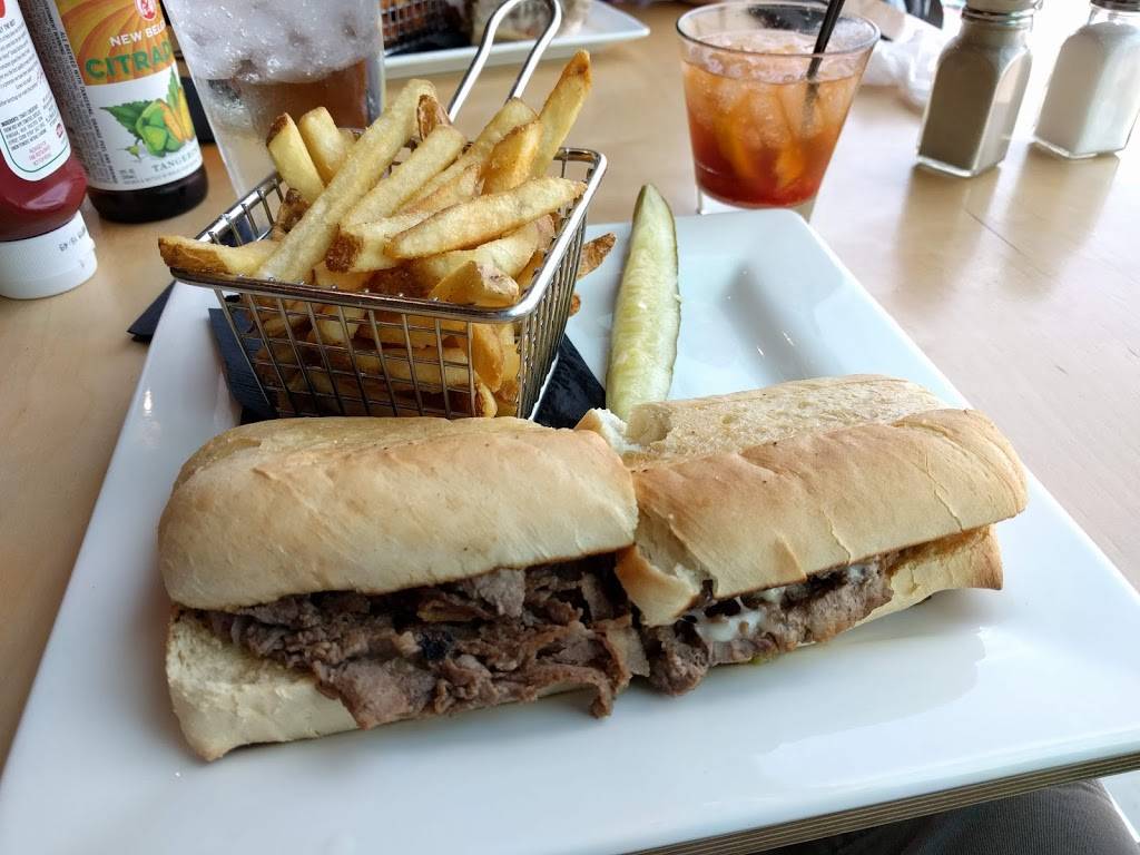 Coors Silver Bullet Bar | restaurant | 8500 Peña Blvd, Denver, CO 80249, USA | 3033426822 OR +1 303-342-6822