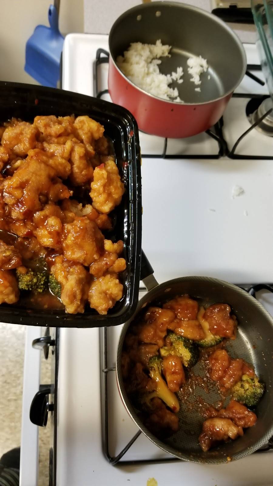 Tan May Chinese Restaurant | restaurant | 1750 N Olden Ave, Ewing Township, NJ 08638, USA | 6098950588 OR +1 609-895-0588