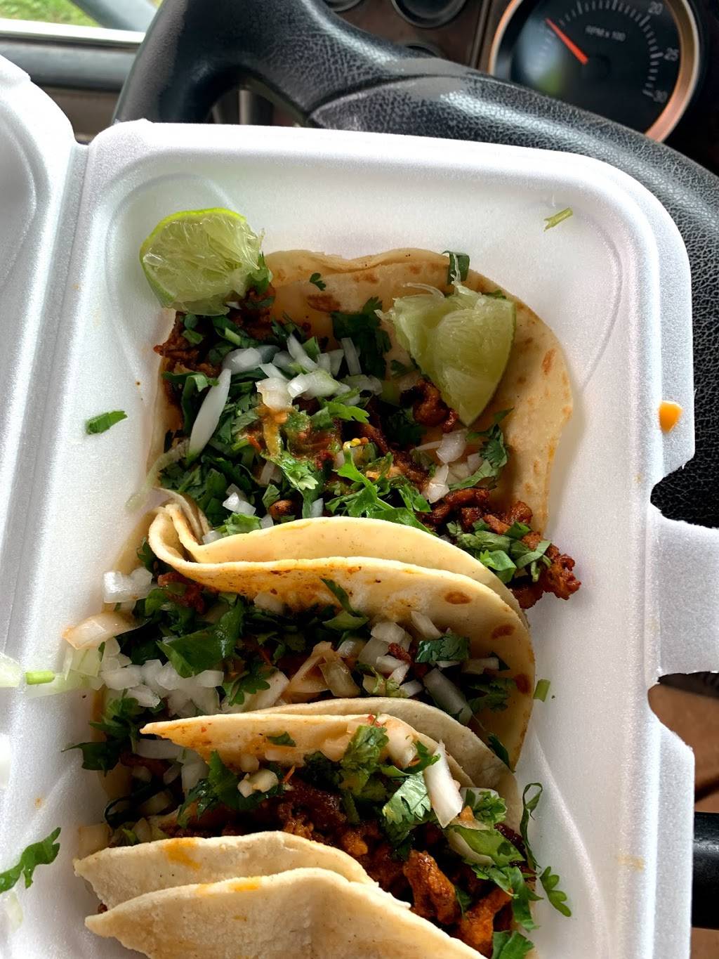 La Maria Taqueria Food Truck | restaurant | 11025 10th St N, Lake Elmo, MN 55042, USA | 6513369557 OR +1 651-336-9557