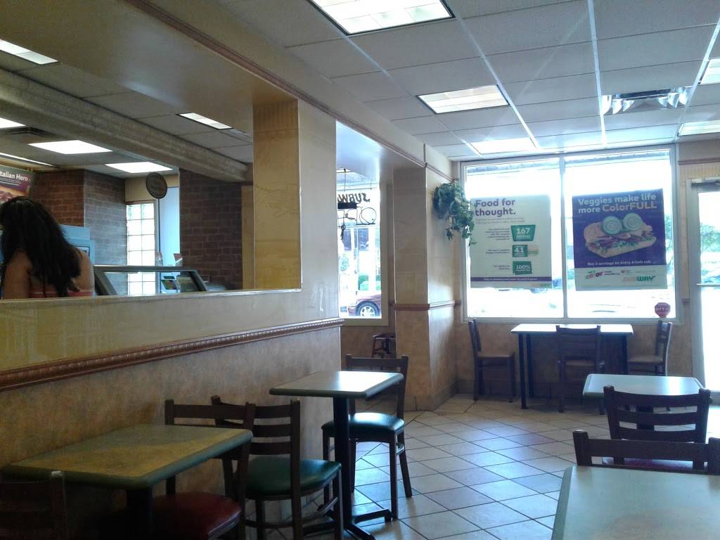 Subway | meal takeaway | 4411 N Armenia Ave, Tampa, FL 33603, USA | 8138730220 OR +1 813-873-0220