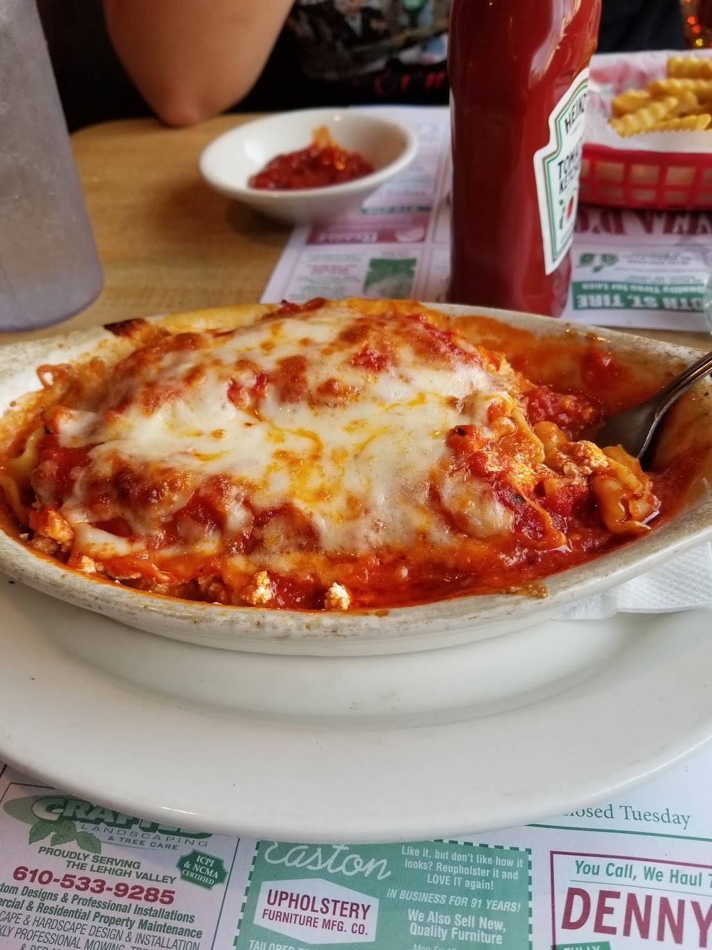 Pizza DOro Italian Restaurant | restaurant | 208 Cattell St, Easton, PA 18042, USA | 6102535533 OR +1 610-253-5533