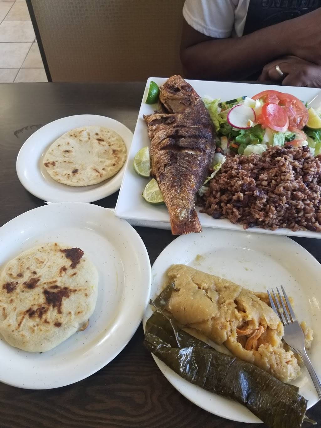 Nuriaâs Restaurant Inc | restaurant | 13816 Jamaica Ave, Queens, NY 11435, USA | 7182062181 OR +1 718-206-2181