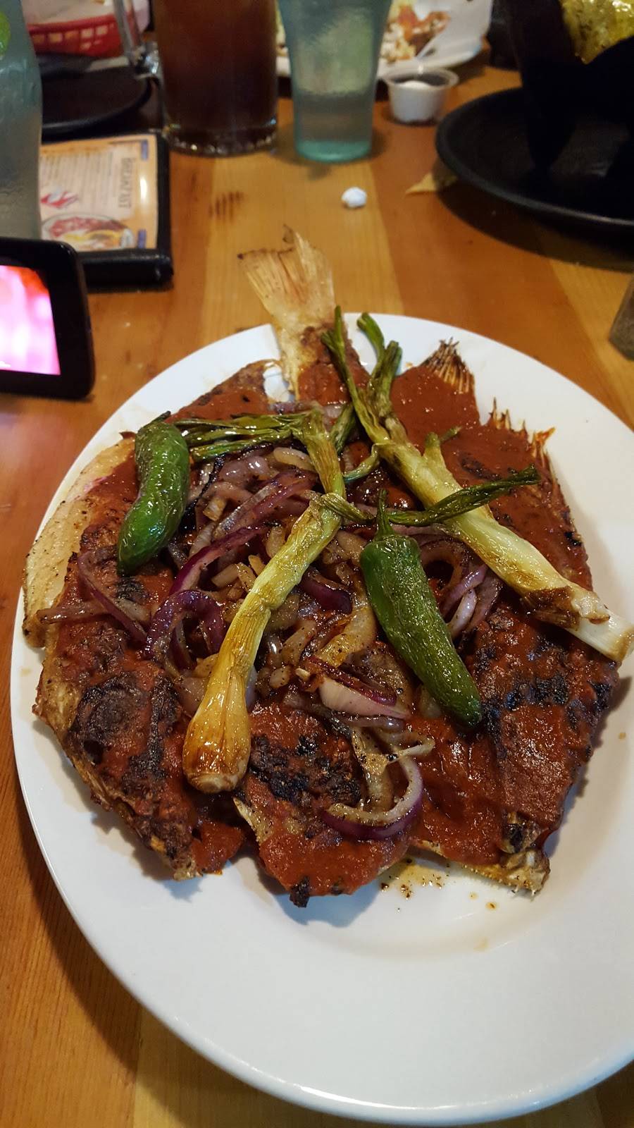 Broncos Mexican Grill and Sports Bar | restaurant | 969 S Glendora Ave B, West Covina, CA 91790, USA | 6269394444 OR +1 626-939-4444