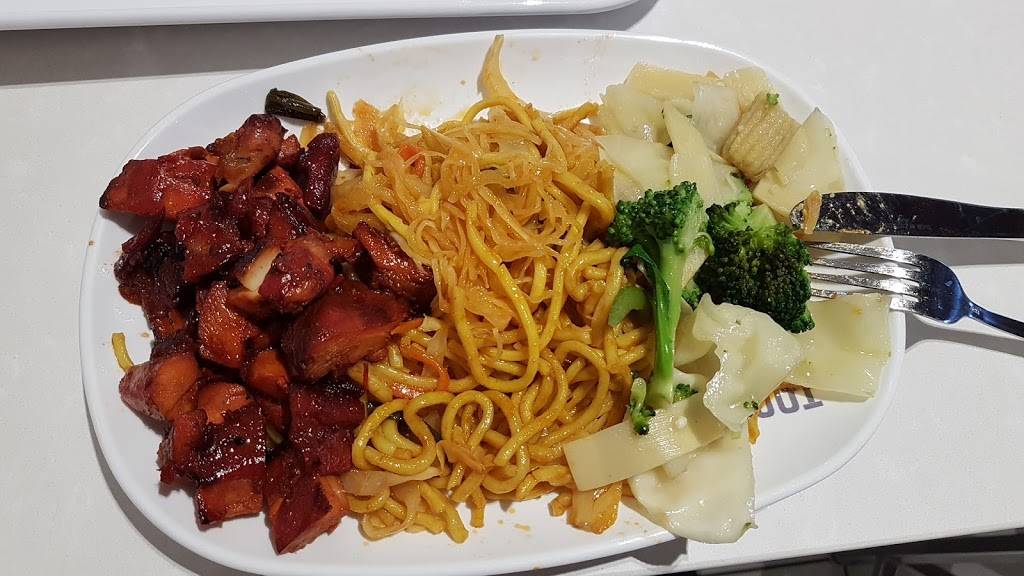 Caribbean Queen | restaurant | 300 Borough Dr FC-09, Scarborough, ON M1P 4P5, Canada | 4162905588 OR +1 416-290-5588