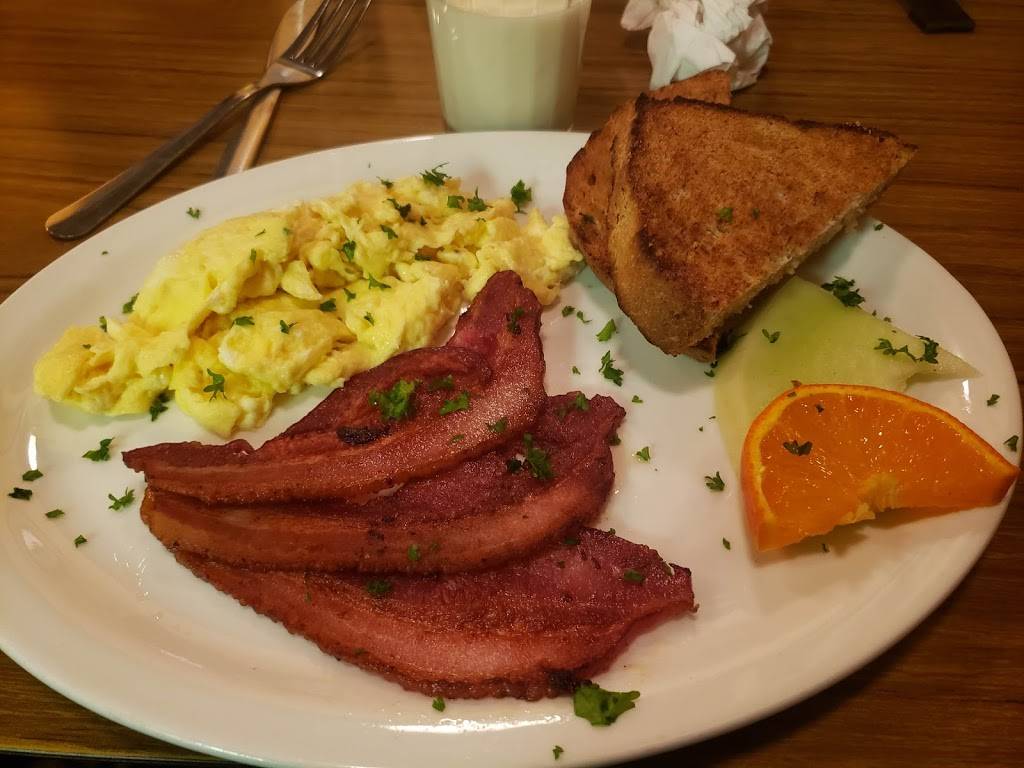 The Regal Diner | restaurant | 5924 Main St, Niagara Falls, ON L2G 5Z8, Canada | 9053518655 OR +1 905-351-8655