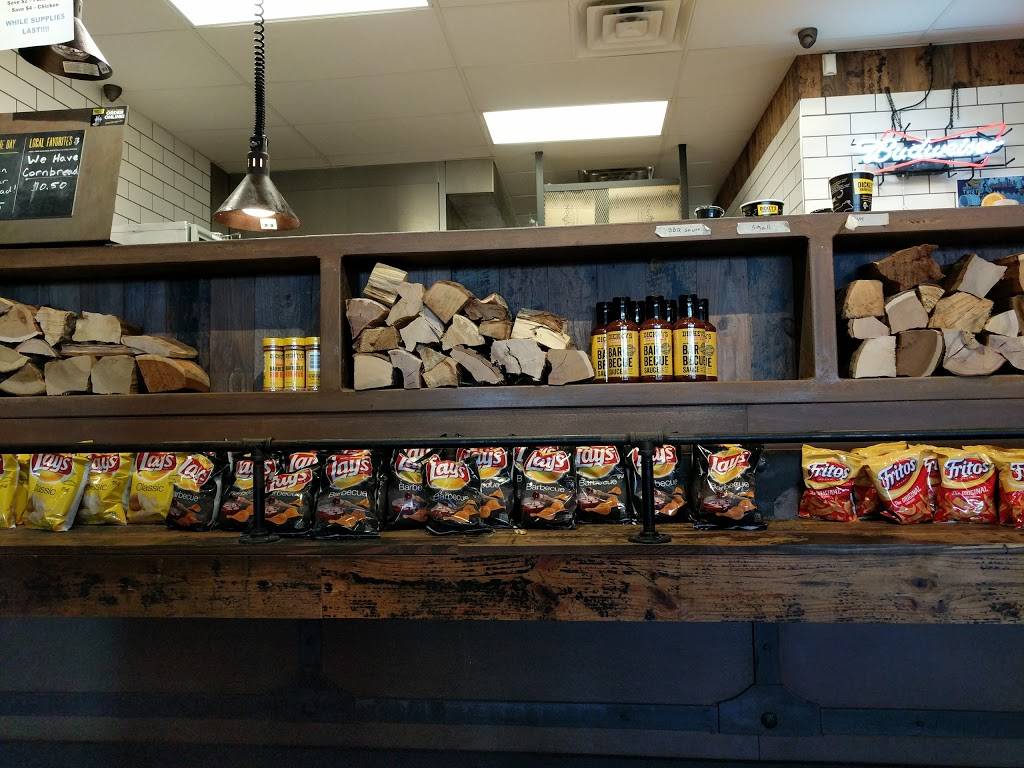 Dickeys Barbecue Pit | restaurant | 3716 Liberty St, Erie, PA 16508, USA | 8148684227 OR +1 814-868-4227