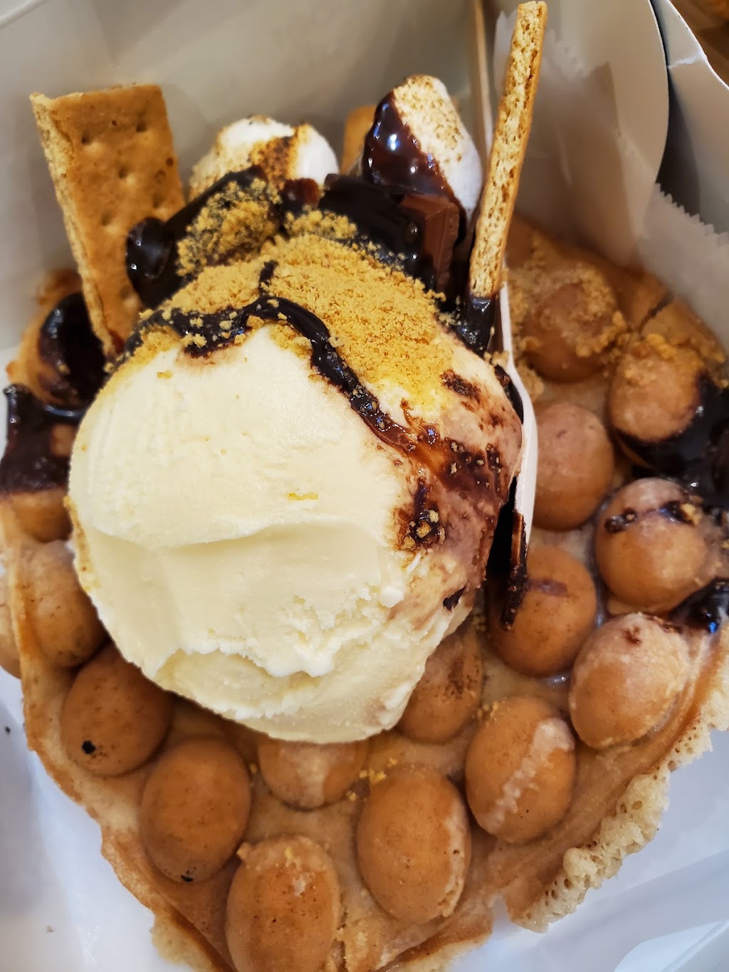 Awful Waffle | restaurant | 2223 N Westshore Blvd, Tampa, FL 33607, USA | 8139922855 OR +1 813-992-2855