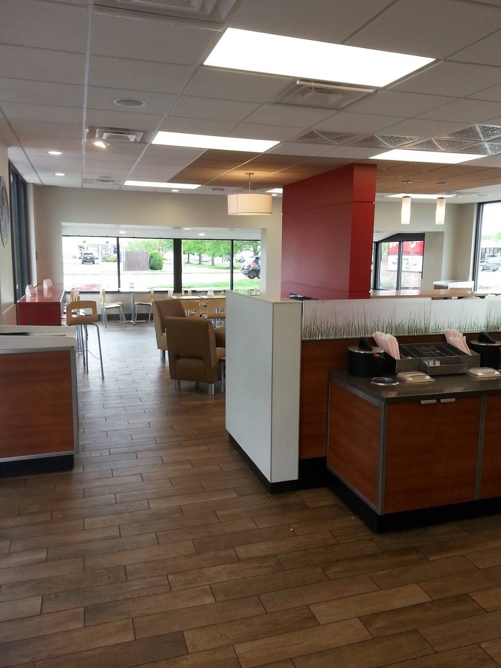 Wendys | restaurant | 731 E Central Ave, West Carrollton, OH 45449, USA | 9373537084 OR +1 937-353-7084