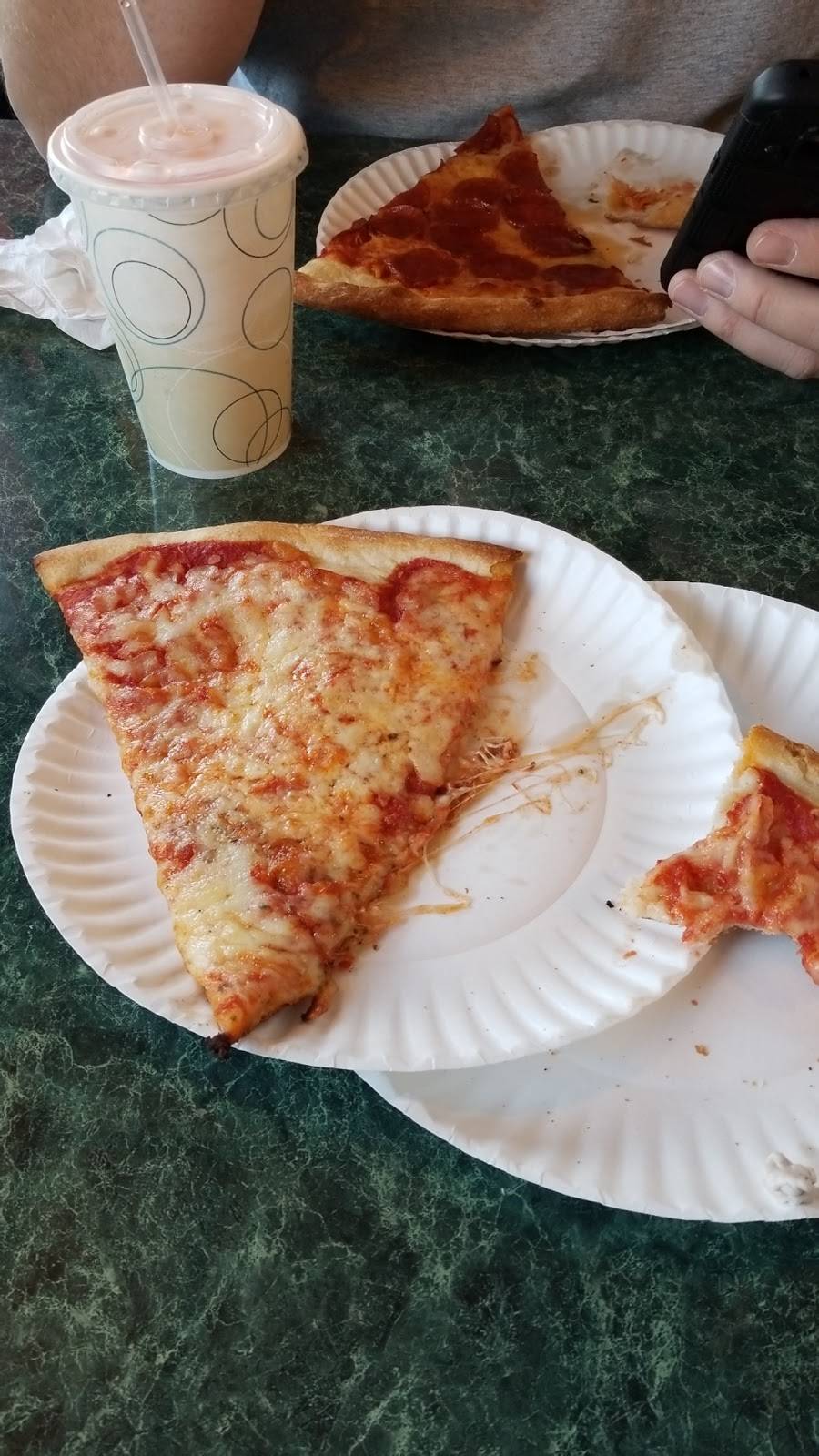 Popes Pizza | restaurant | 232 Washington St, Saratoga Springs, NY 12866, USA | 5185871643 OR +1 518-587-1643