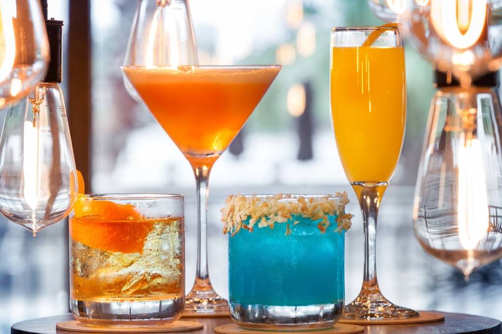 Board & Barrel | restaurant | 301 N Water St, Wilmington, NC 28401, USA | 9103436130 OR +1 910-343-6130