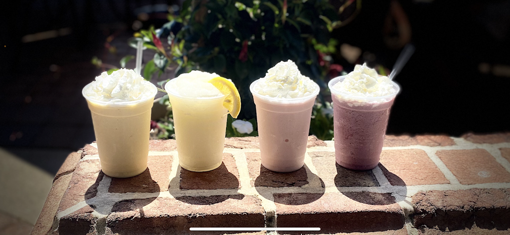 Cloud 9 Cafe & Catering | restaurant | 84 Commerce Dr, Wyomissing, PA 19610, USA | 6103209909 OR +1 610-320-9909