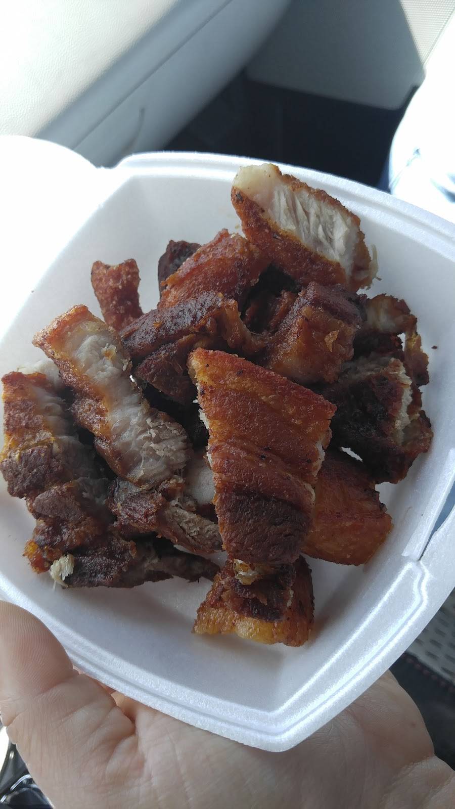 El Morivivi Restaurant | restaurant | 1127 Pembroke St # 1, Bridgeport, CT 06608, USA | 2033660255 OR +1 203-366-0255