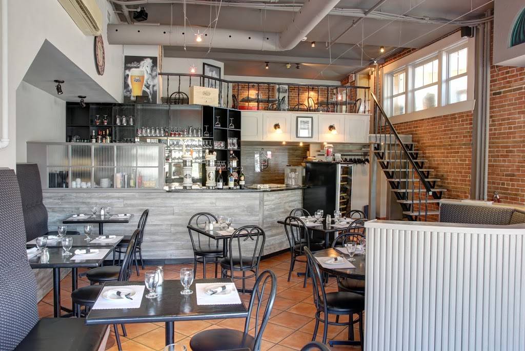 Restaurant La Pointe à Bernard | restaurant | 692 4e rue de la Pointe, Shawinigan, QC G9N 1G8, Canada | 8195375553 OR +1 819-537-5553