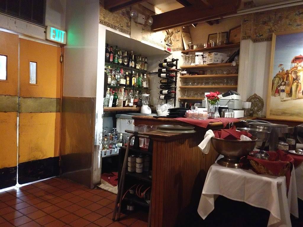 Akbar Restaurant | restaurant | 823 N Charles St # B, Baltimore, MD 21201, USA | 4105390944 OR +1 410-539-0944