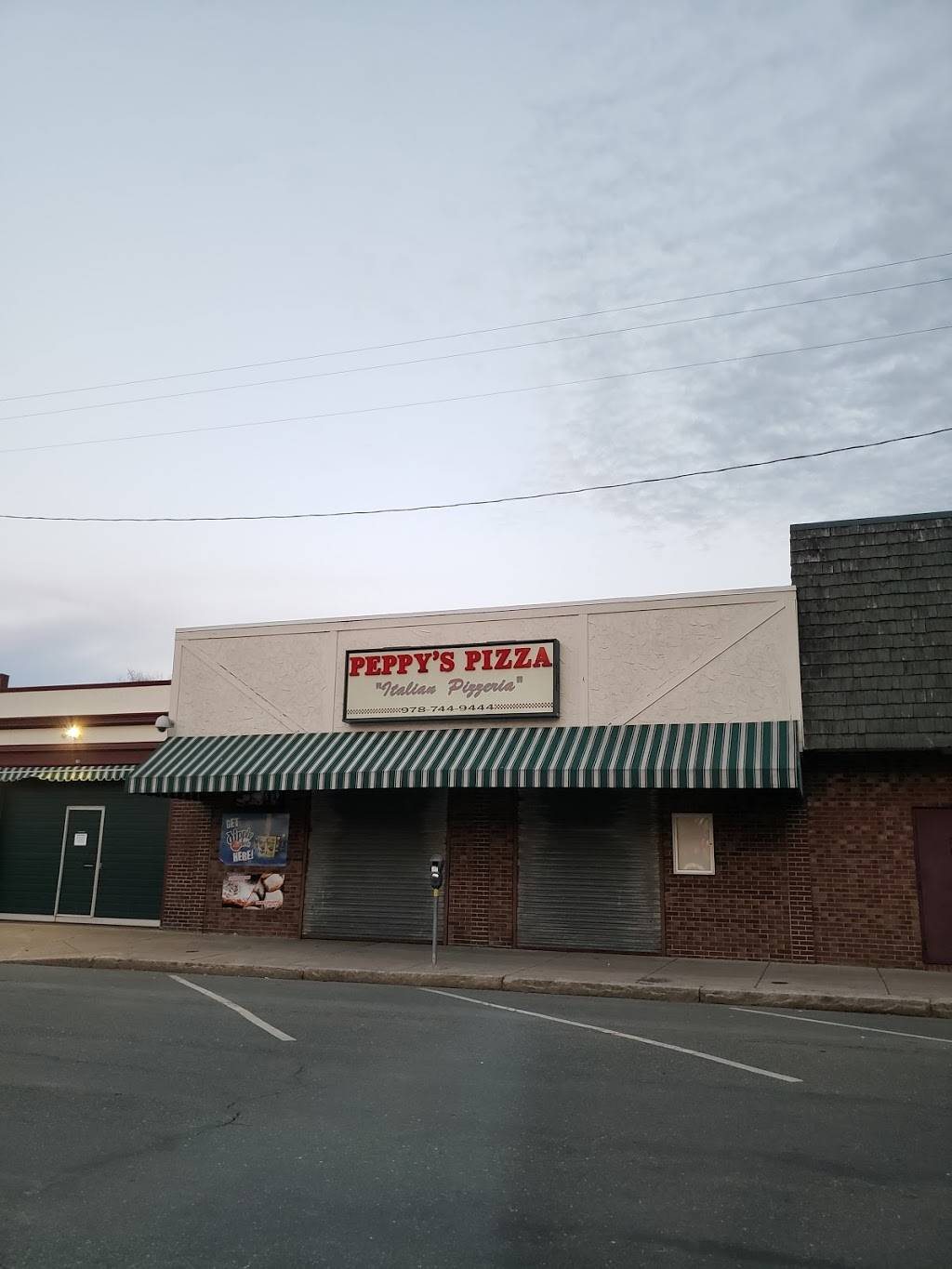 Peppys Pizzeria | restaurant | 165 Fort Ave, Salem, MA 01970, USA | 9787449444 OR +1 978-744-9444