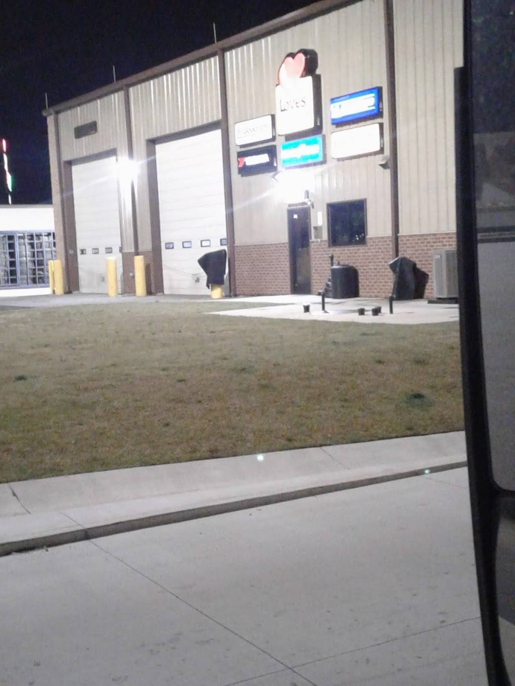 Godfathers Pizza Express | restaurant | 1190 Frank Amerson Parkway, Macon, GA 31216, USA | 4787858717 OR +1 478-785-8717