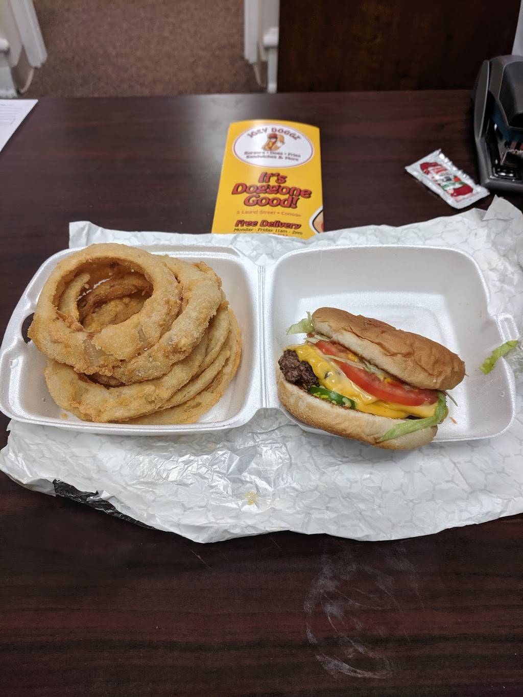 Joey Doggz | restaurant | 5 Laurel St, Conway, SC 29526, USA | 8434885639 OR +1 843-488-5639