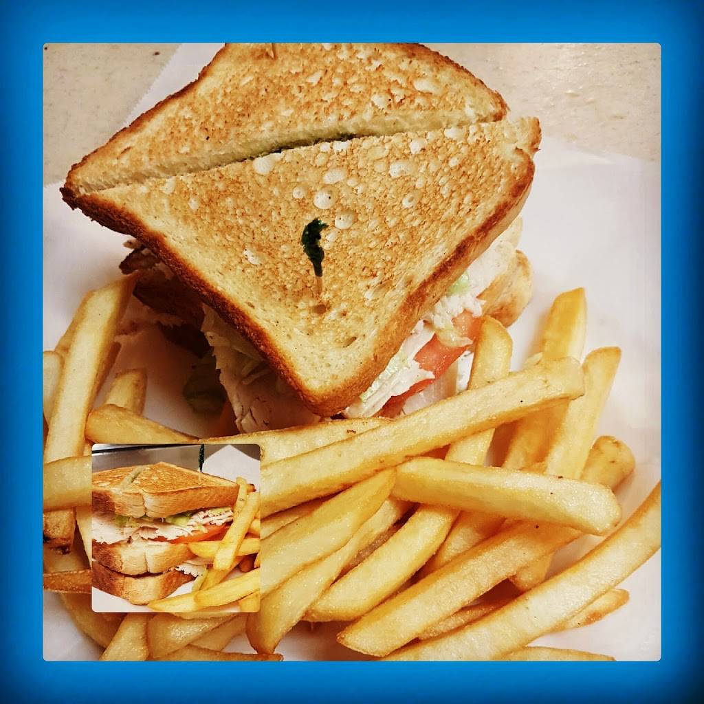 Wamps Pizzeria | restaurant | 733 Granite St, Braintree, MA 02184, USA | 7818434477 OR +1 781-843-4477