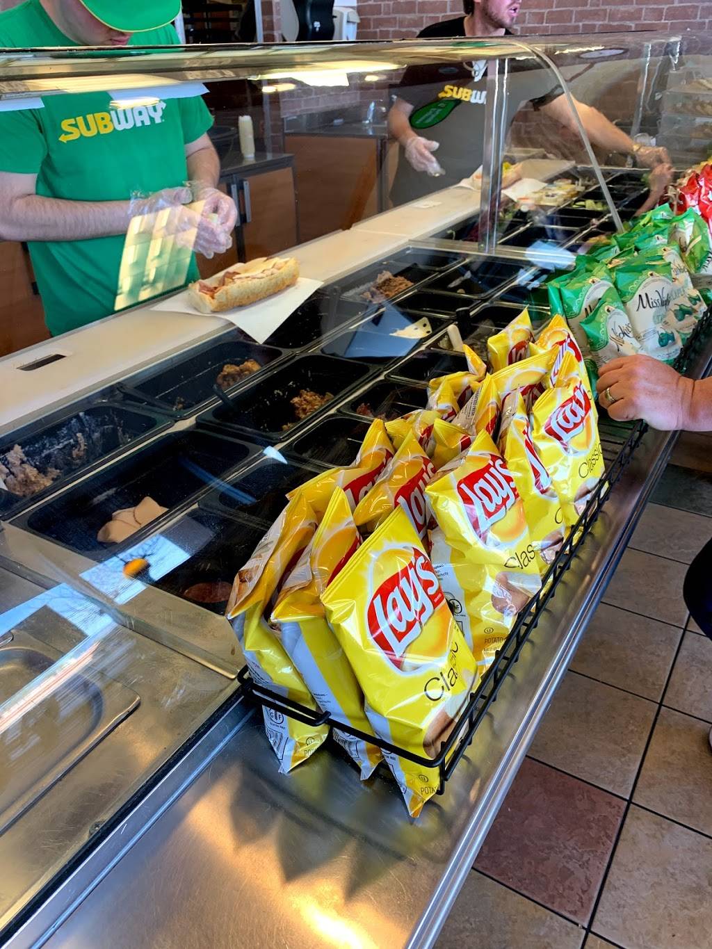 Subway | meal takeaway | 9565 E 22nd St Suite 101, Tucson, AZ 85748, USA | 5208850688 OR +1 520-885-0688