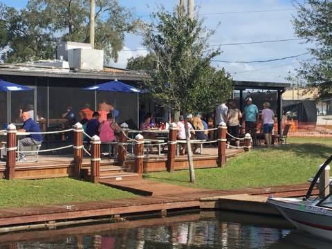 The Twisted Prop Bar & Grille | restaurant | 615 7th St SW, Winter Haven, FL 33881, USA | 8632931937 OR +1 863-293-1937