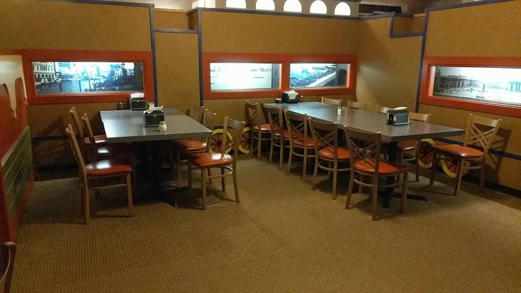 Pizza King | restaurant | 3825 Charlestown Rd, New Albany, IN 47150, USA | 8129454405 OR +1 812-945-4405