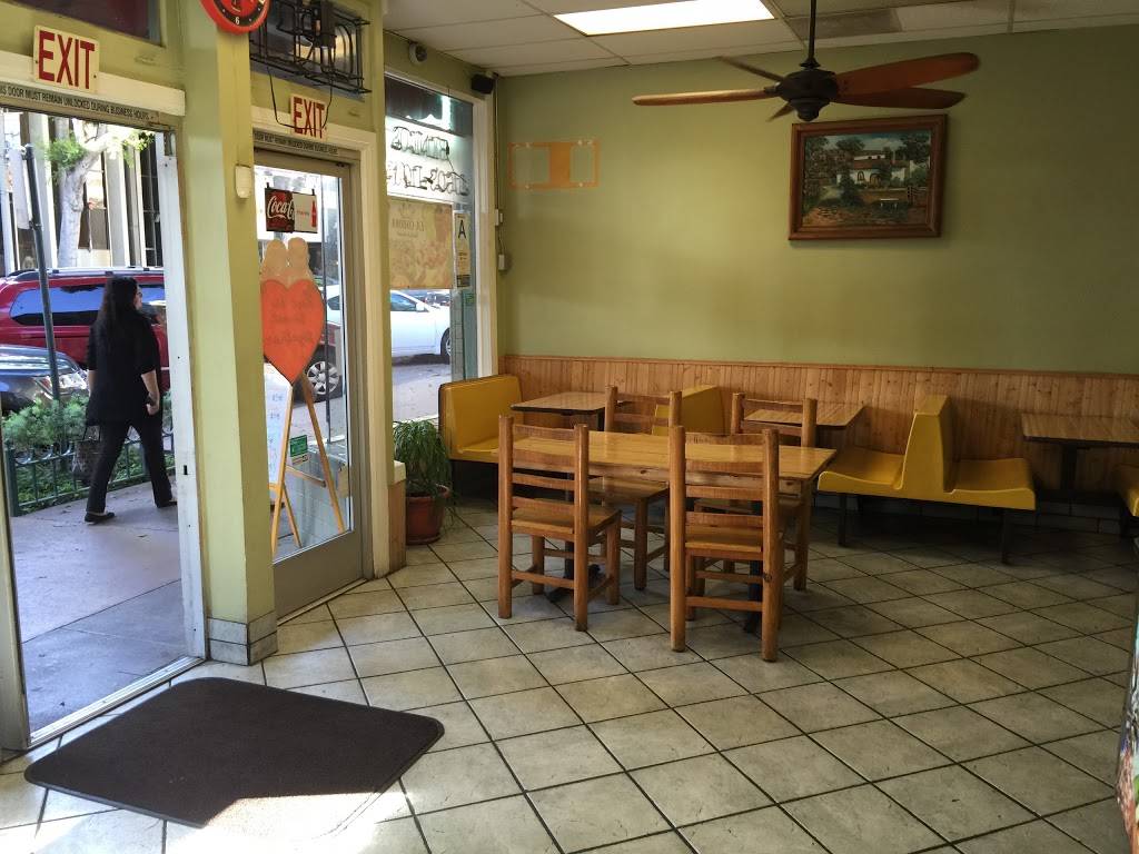 La Corona | restaurant | 7022 Greenleaf Ave, Whittier, CA 90602, USA | 5626984760 OR +1 562-698-4760