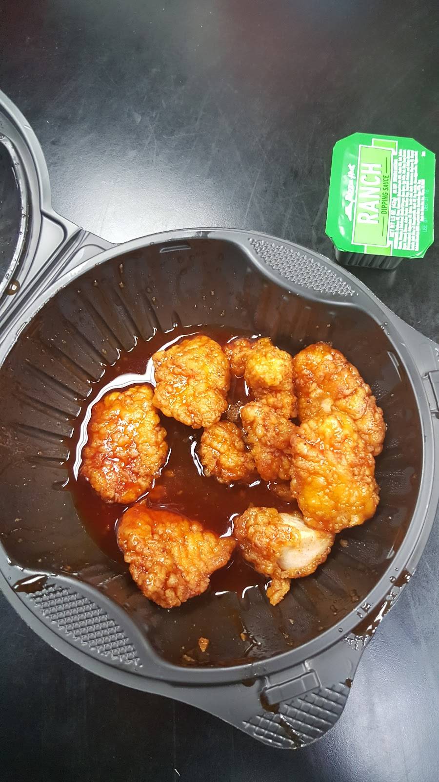 Pizza Hut | meal takeaway | 1295 W 7th St, Reno, NV 89503, USA | 7757463334 OR +1 775-746-3334