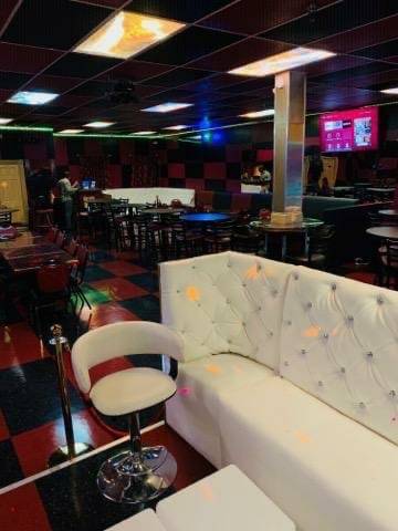 GQ Palace Restaurant and Lounge | restaurant | 8833 Greenbelt Rd, Lanham, MD 20770, USA | 2405841884 OR +1 240-584-1884