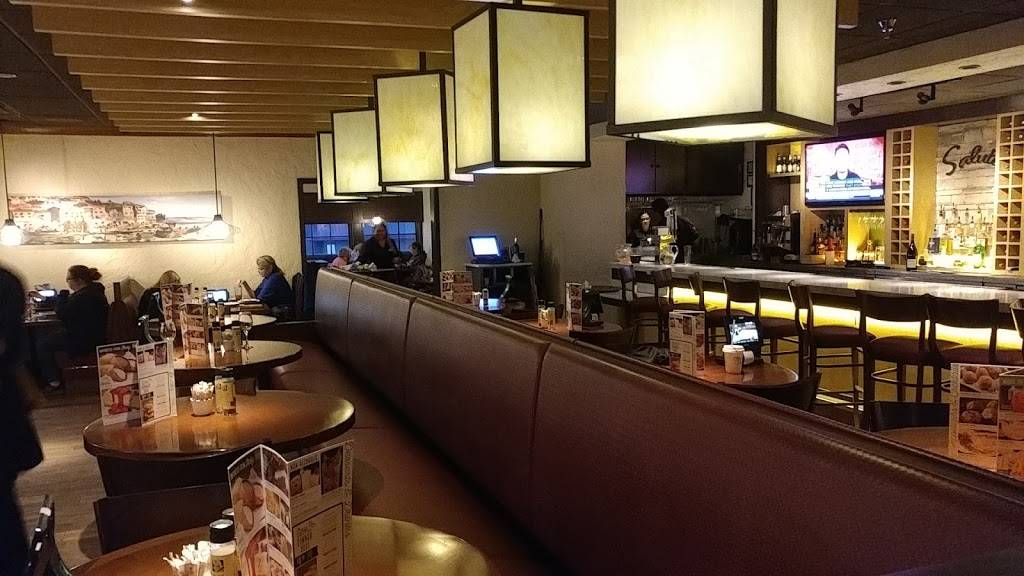 Olive Garden Italian Restaurant | meal takeaway | 6750 W 95th St, Overland Park, KS 66212, USA | 9133818645 OR +1 913-381-8645