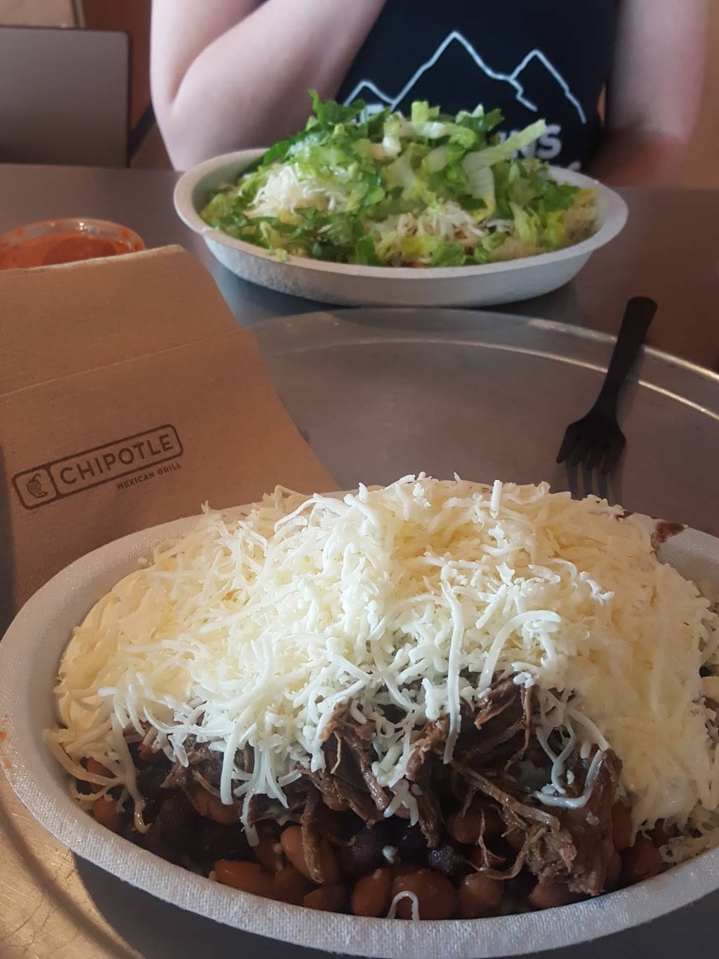 Chipotle Mexican Grill | restaurant | 4829 N Broadway St, Knoxville, TN 37918, USA | 8656885438 OR +1 865-688-5438