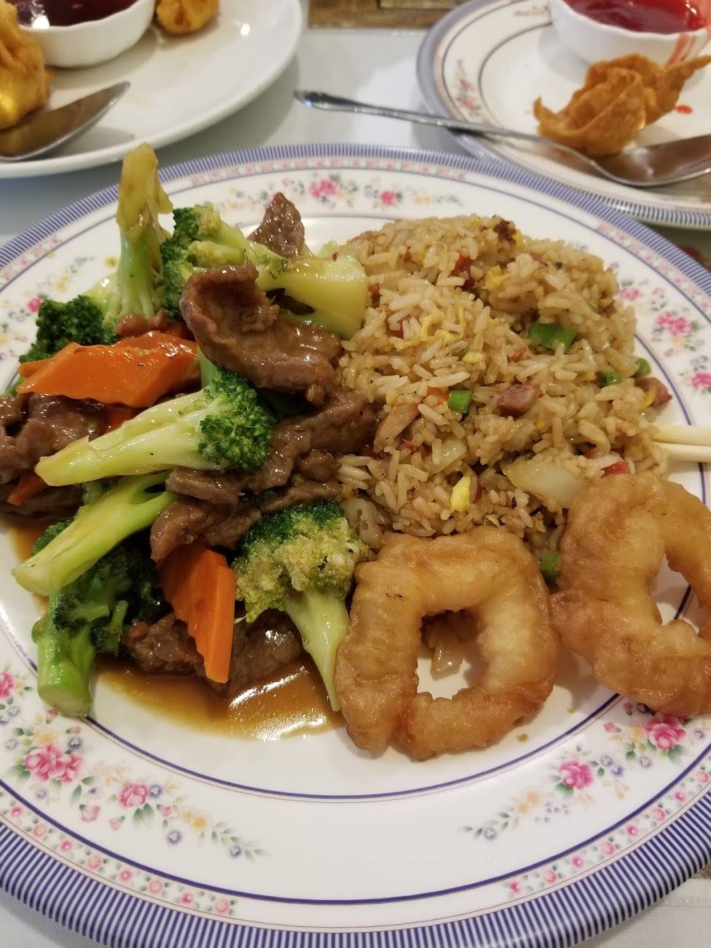 Golden Bowl Restaurant | restaurant | 249 E Louise Ave, Lathrop, CA 95330, USA | 2098589222 OR +1 209-858-9222