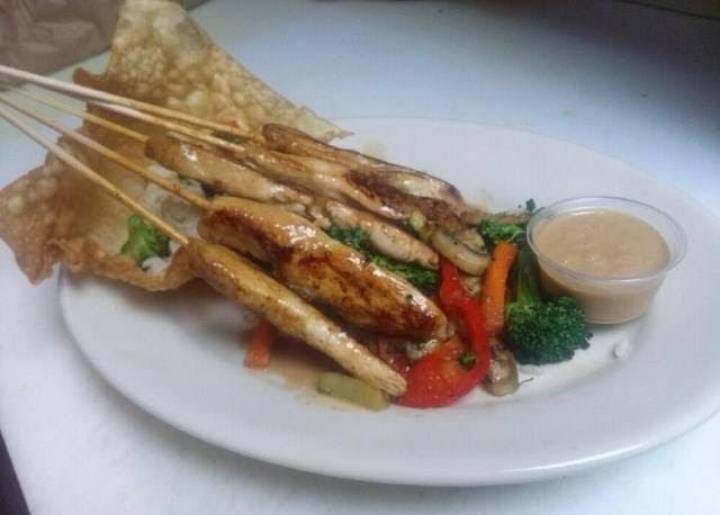 Lions Den | restaurant | 4444 Highland Rd, Waterford Twp, MI 48328, USA | 2486742251 OR +1 248-674-2251