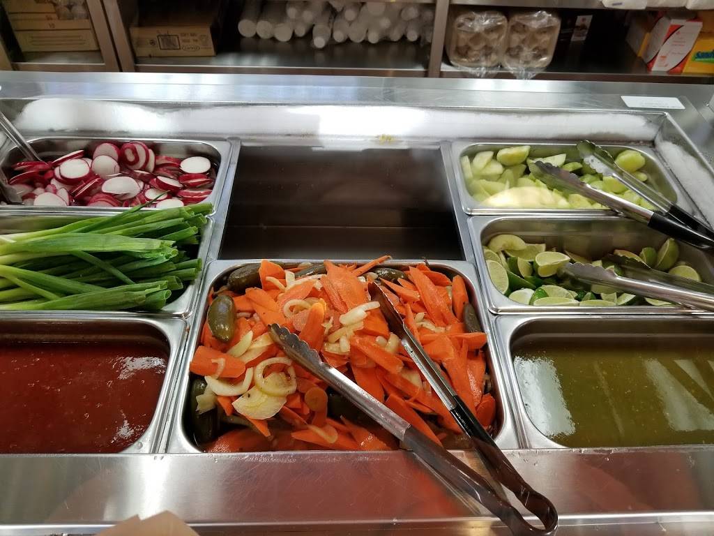 Robertos Taco Shop | restaurant | 72 W Horizon Ridge Pkwy B-150, Henderson, NV 89012, USA | 7025584435 OR +1 702-558-4435