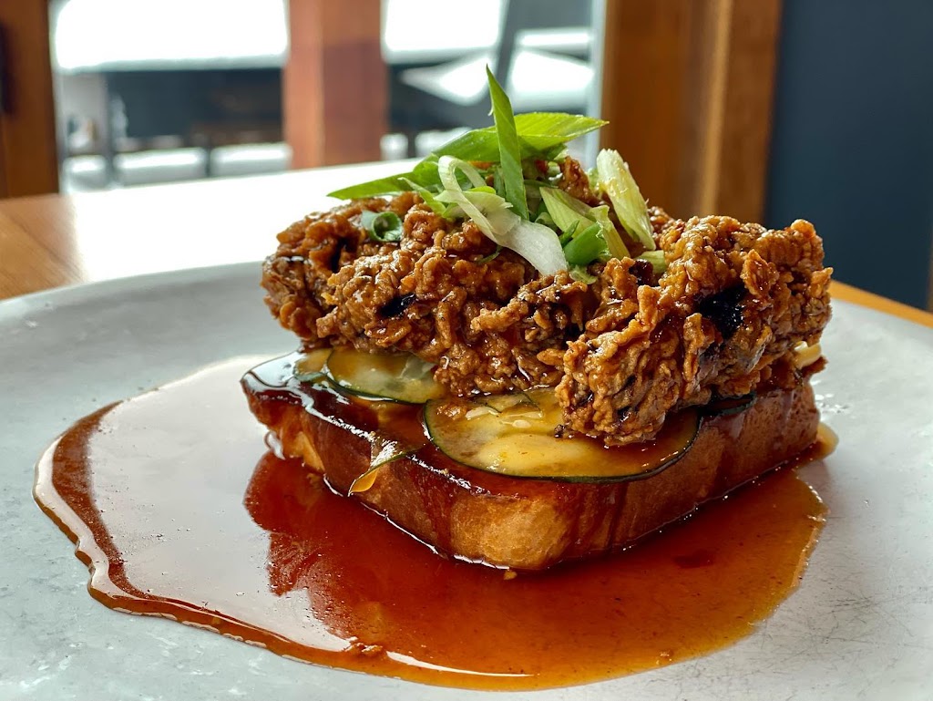 Lake Effect Restaurant & Bar | restaurant | 7055 Rice Lake Rd, Duluth, MN 55803, USA | 2185914013 OR +1 218-591-4013