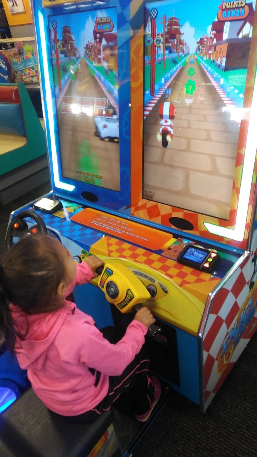 Chuck E. Cheese | restaurant | 13364 Montfort Dr, Dallas, TX 75240, USA | 9723921944 OR +1 972-392-1944