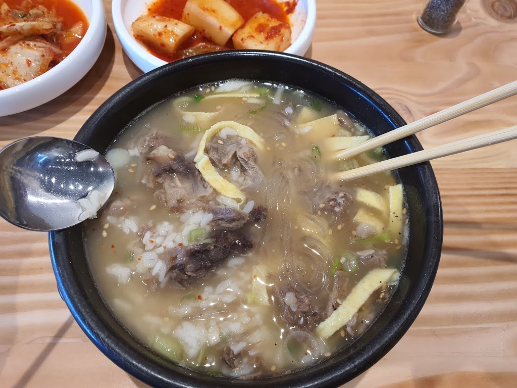 나주곰탕과파전 | restaurant | 156-18 Northern Blvd, Queens, NY 11354, USA | 9293622001 OR +1 929-362-2001