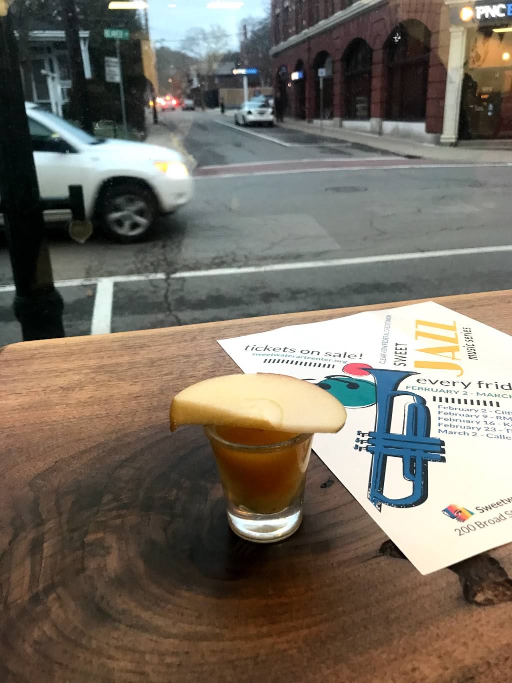 Rev22 Juice & Wellness: Salud Sewickley | restaurant | 344 Beaver St, Sewickley, PA 15143, USA | 4122598818 OR +1 412-259-8818