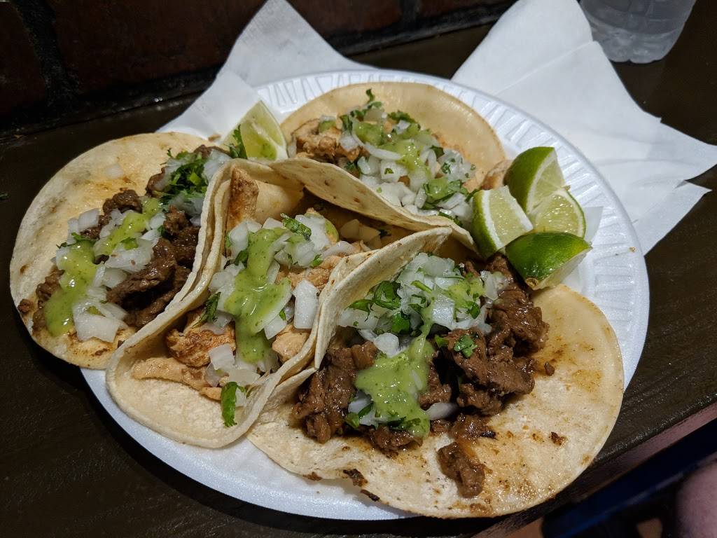 El Taquito | restaurant | 3410 Main Hwy, Miami, FL 33133, USA | 3054462303 OR +1 305-446-2303