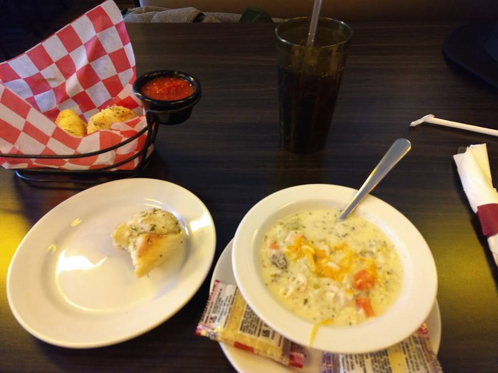 Calabria Pizza & Pasta | restaurant | 251 E Main St, Reedsburg, WI 53959, USA | 6085247888 OR +1 608-524-7888