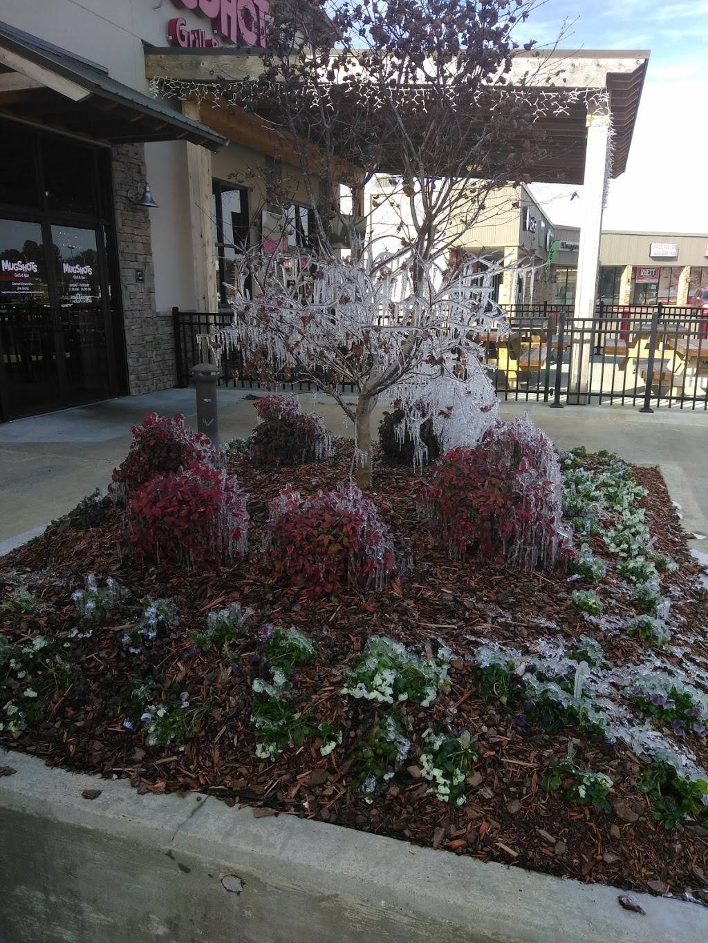 Mugshots Grill & Bar - Columbus, MS | restaurant | 1737 US-45, Columbus, MS 39701, USA | 6627980879 OR +1 662-798-0879