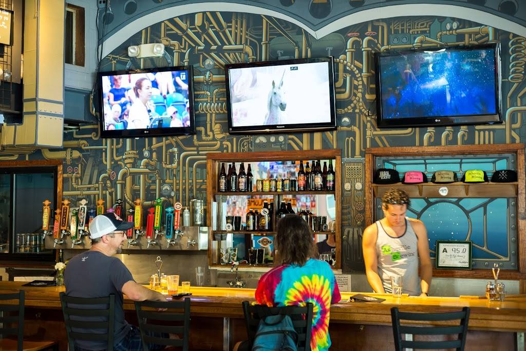 Asheville Pizza & Brewing Co | restaurant | 675 Merrimon Ave, Asheville, NC 28804, USA | 8282541281 OR +1 828-254-1281