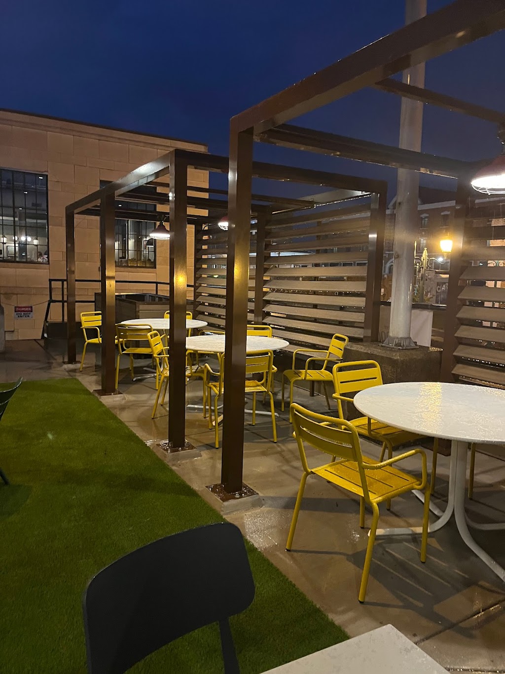 The Mailroom | restaurant | 116 N 2nd St, Clarksville, TN 37040, USA | 9319195020 OR +1 931-919-5020